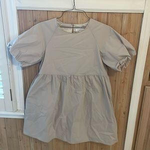 Super cute and fun THML dress, Medium- khaki color dress